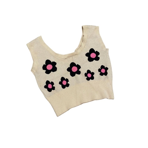 Bailey Rose Tops - Bailey Rose Knit Crop Top Tank With Pink Black Daisy Flowers Size XS Cream